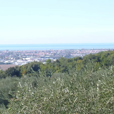 Bed & Breakfast Le Ginestre 3*